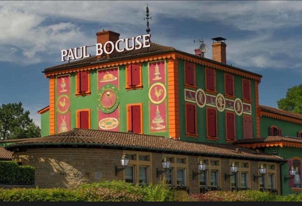 Chambre D'Hotes Du Vieux Collonges Экстерьер фото